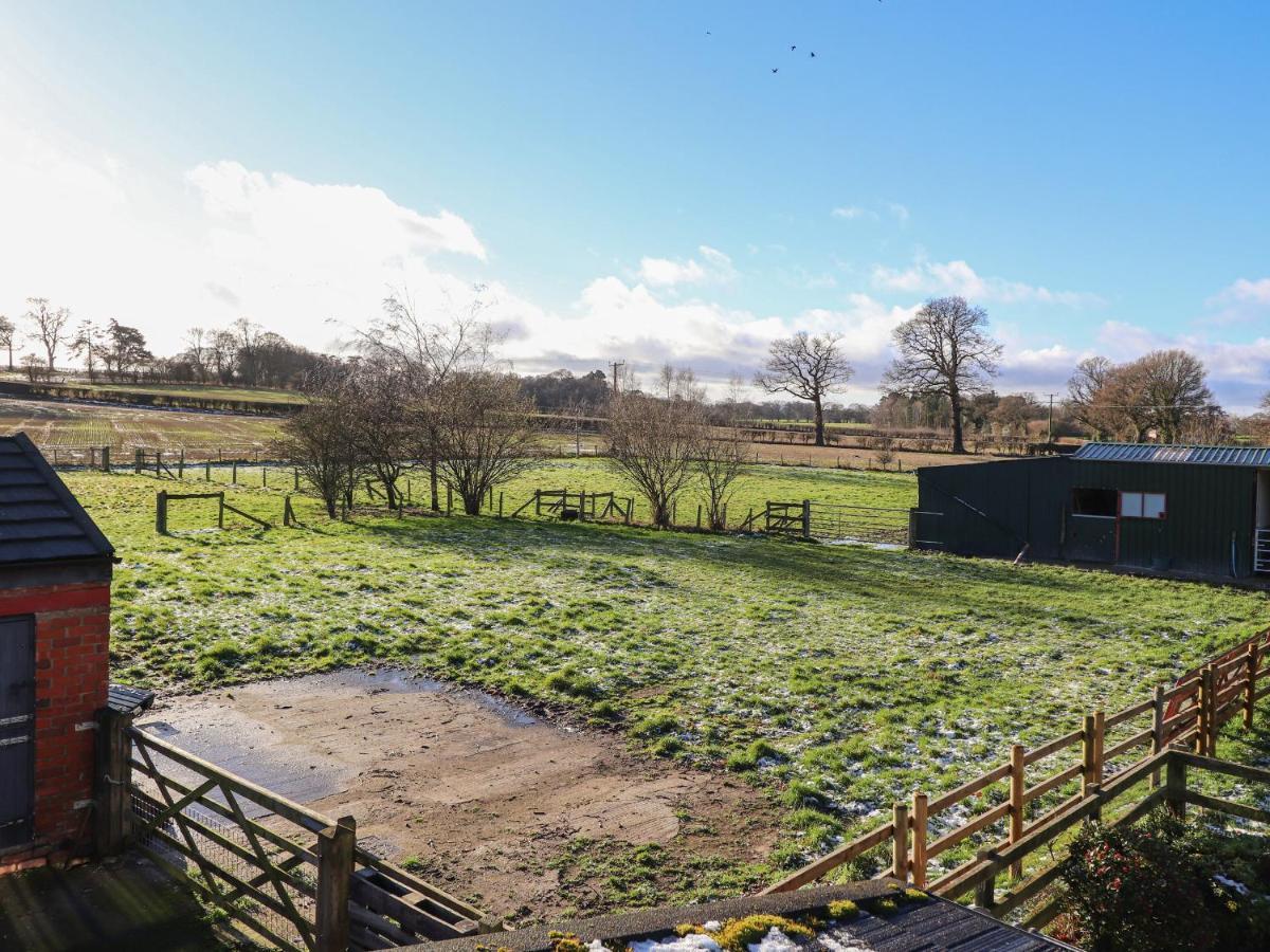 The Laurels Barn Villa Oswestry Exterior foto